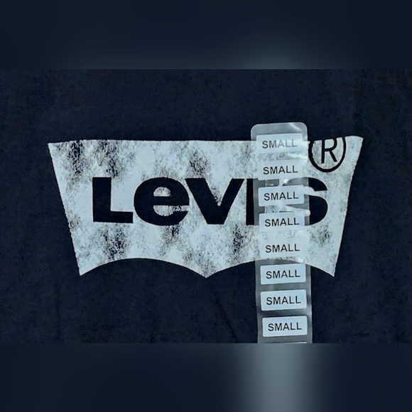 LEVI'S TSHIRT • Black • White Logo • Crew Neck • NWT • Small • - Picture 1 of 5